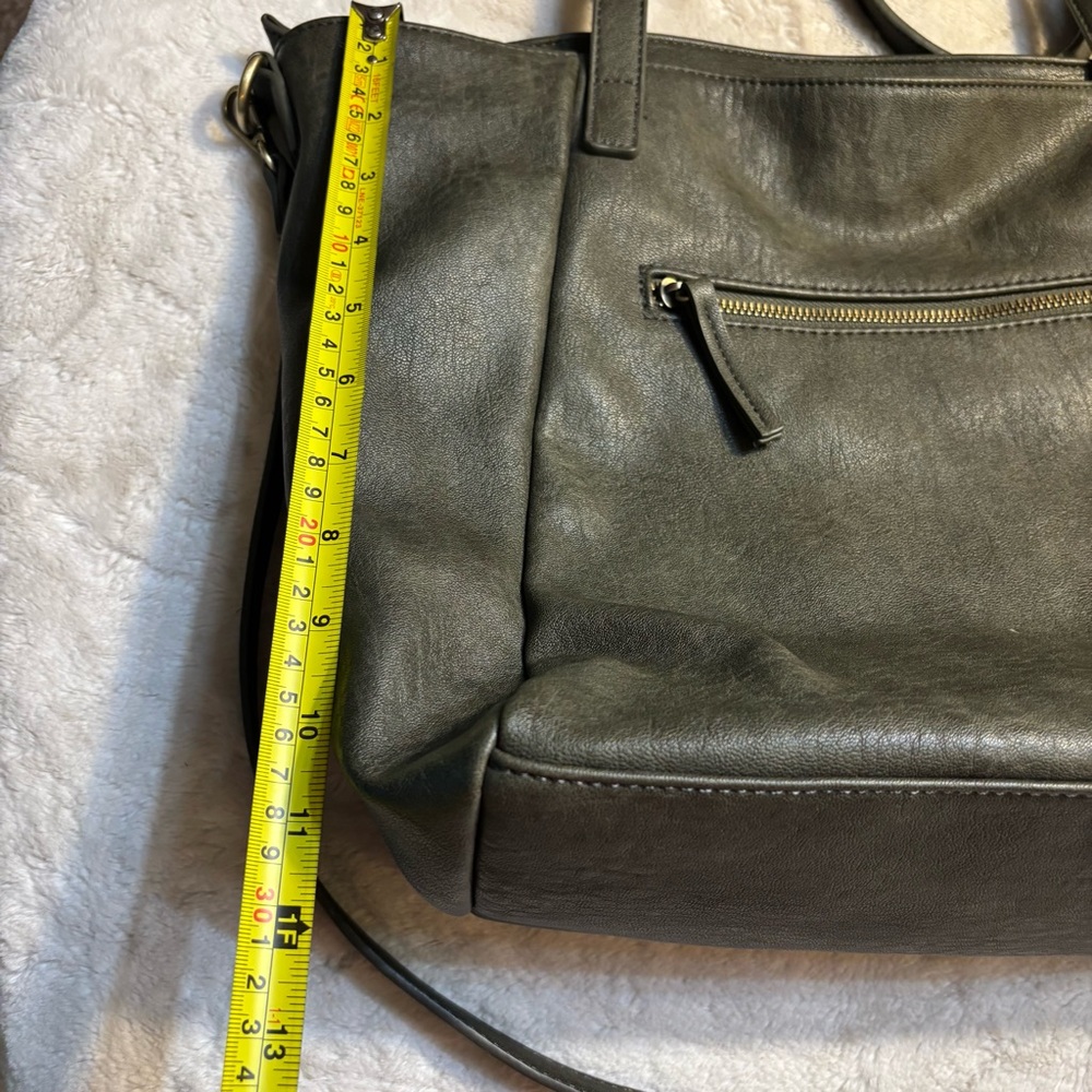Antik Kraft Tote Bag Calliope Muted Olive Vegan Leather SOLD OUT ONLINE - Picture 16 of 16